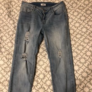 Kenzie Jeans. 6/28.
